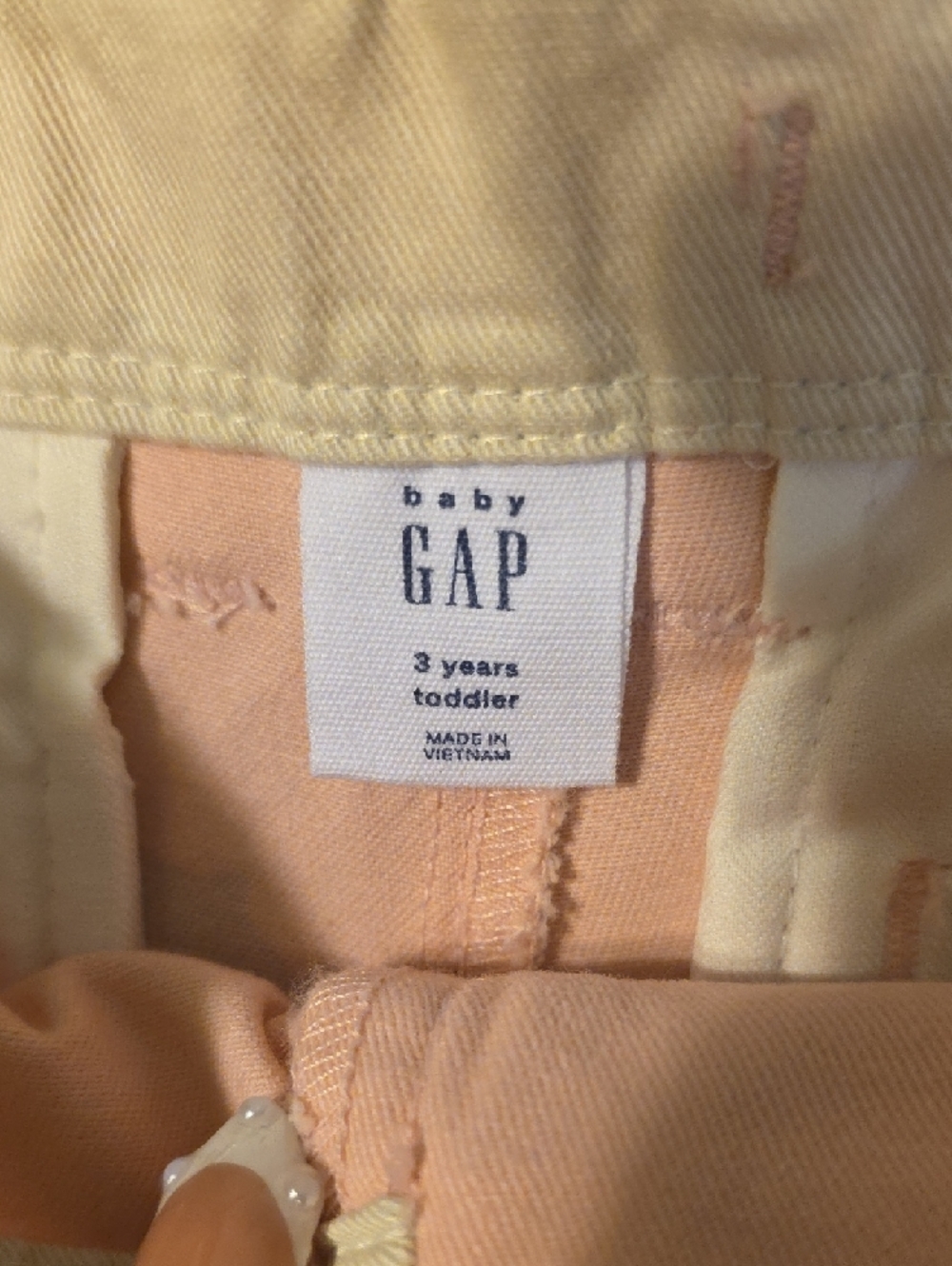 NWT GAP Peach Shorts with Navy Shark Prints Size 3T - Picture 4 of 4